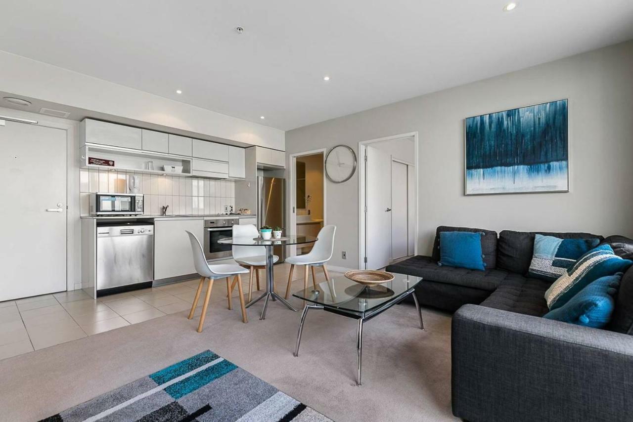 Two Bedroom Apartment - Pool, Gym & Free Parking! Auckland Luaran gambar