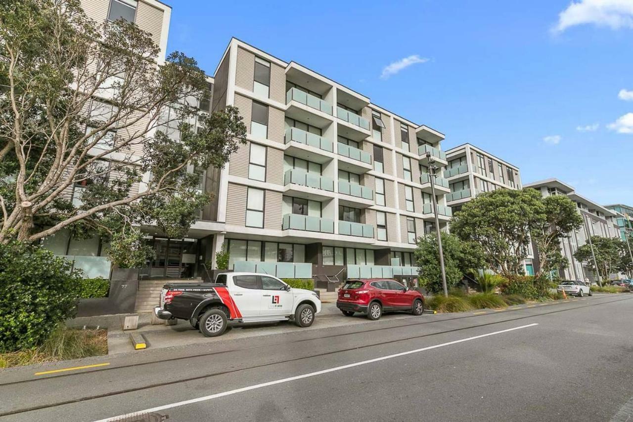 Two Bedroom Apartment - Pool, Gym & Free Parking! Auckland Luaran gambar